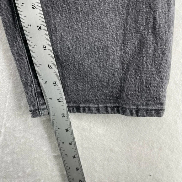 Universal Thread Jeans Womens 6/28R  Black Light Wash Straight Hi-Rise Buttonfly - Picture 5 of 12